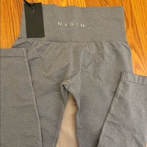 nvgtn grey leggings size small NWT